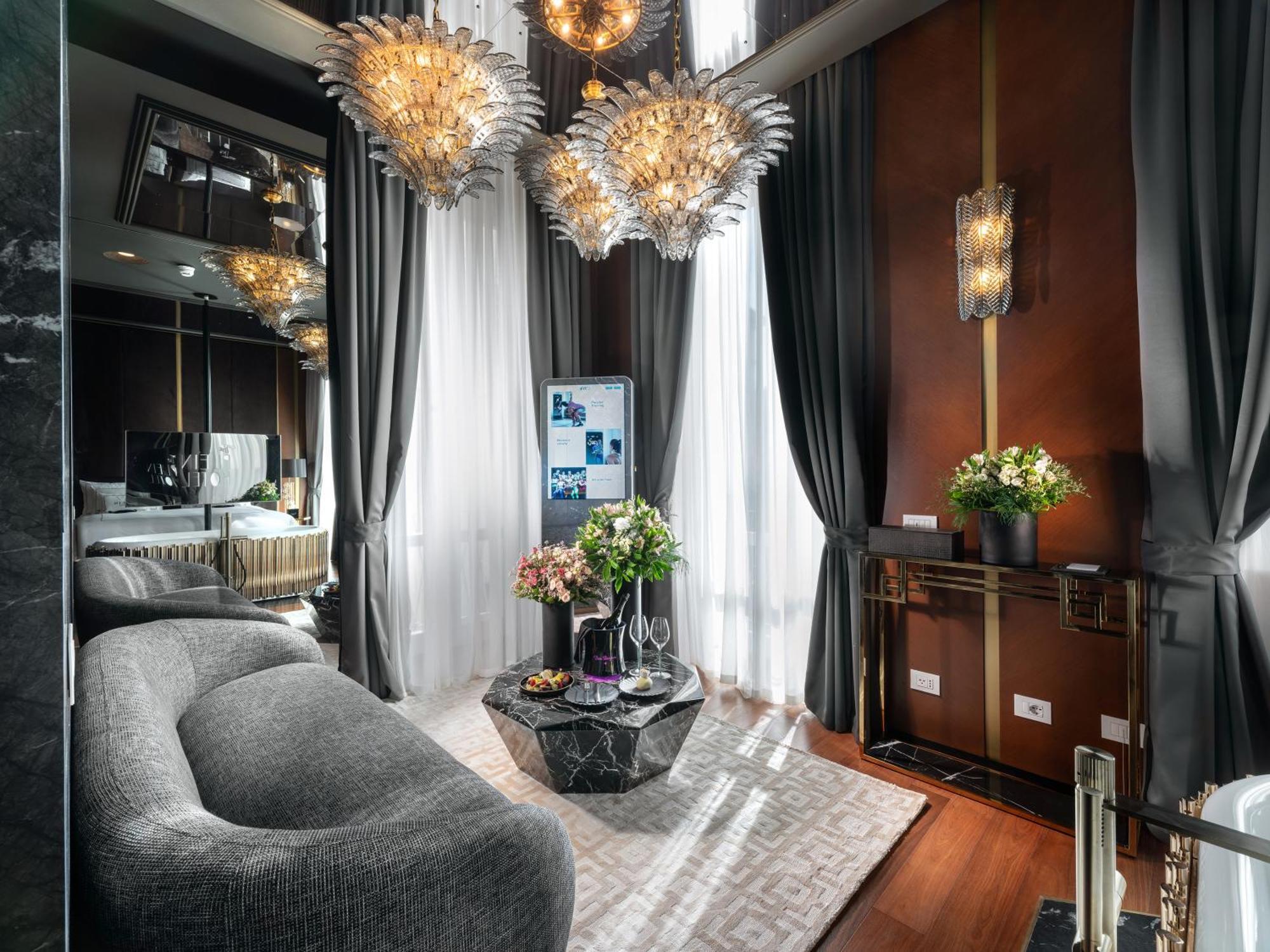 The Plein Hotel - Small Luxury Hotels Of The World Milano Exteriör bild